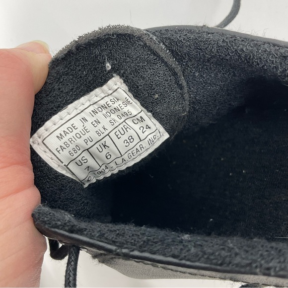 Vintage 90s L.A. Gear Pointed Toe Lo Pro Sneakers - Picture 7 of 9